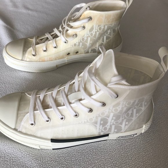 Dior Other - DIOR White Oblique canvas sneaker ( Brand NEW)